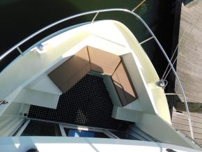 Houseboat 1050 Stern